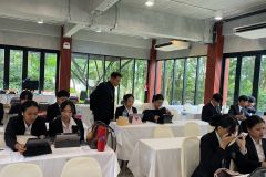 LINE_ALBUM_2882026_260828_18