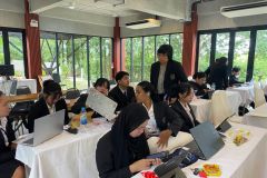 LINE_ALBUM_2882026_260828_22