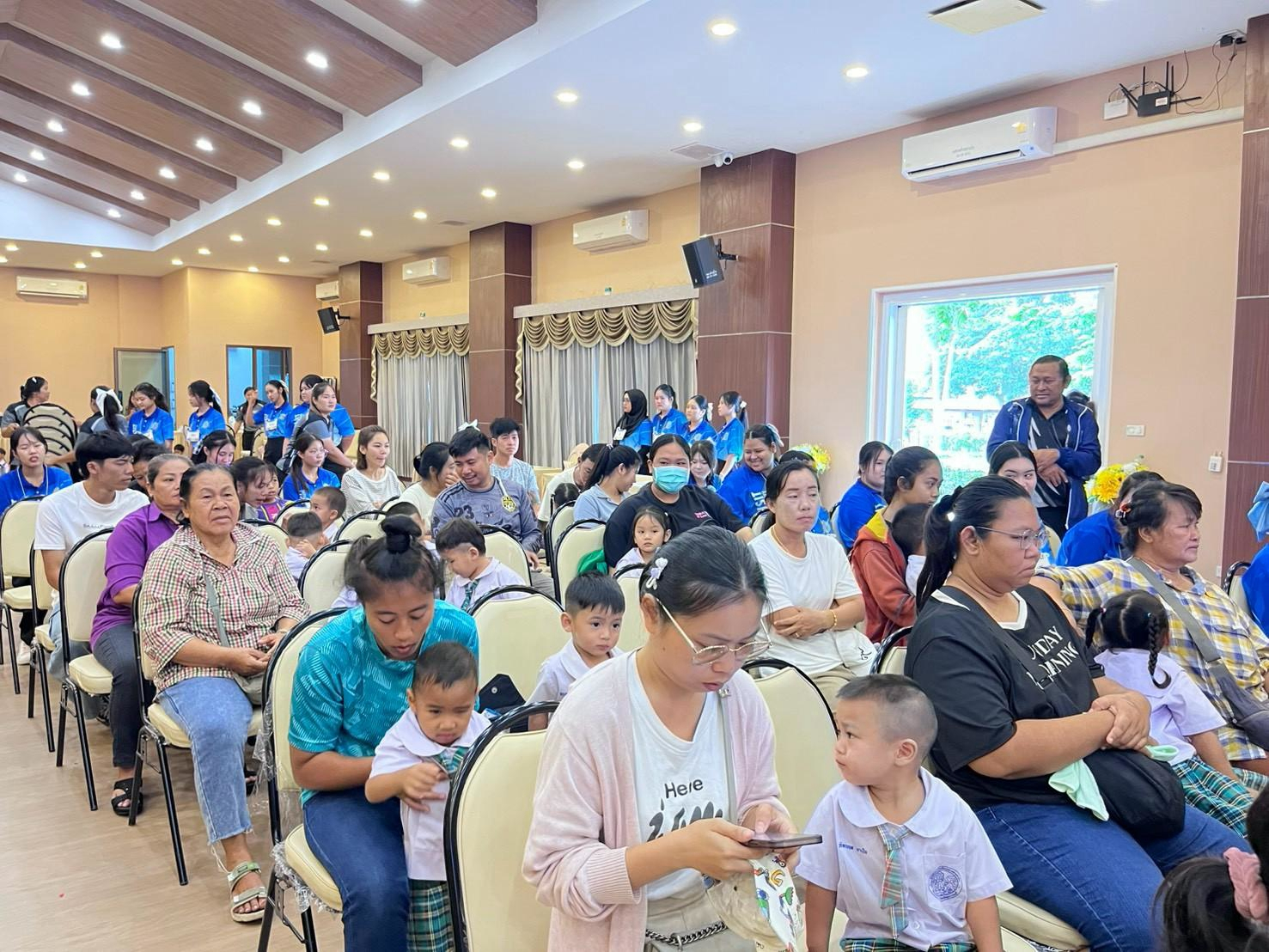 LINE_ALBUM_stem-with-heart_260901_104