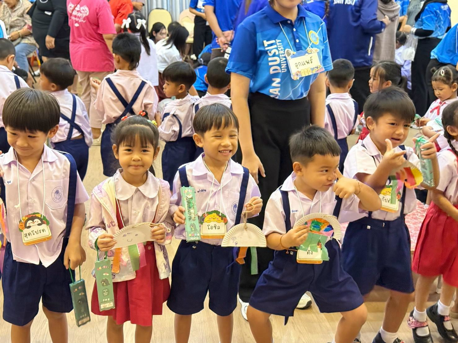 LINE_ALBUM_stem-with-heart_260901_14