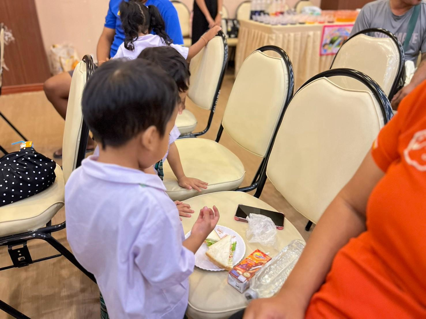 LINE_ALBUM_stem-with-heart_260901_166