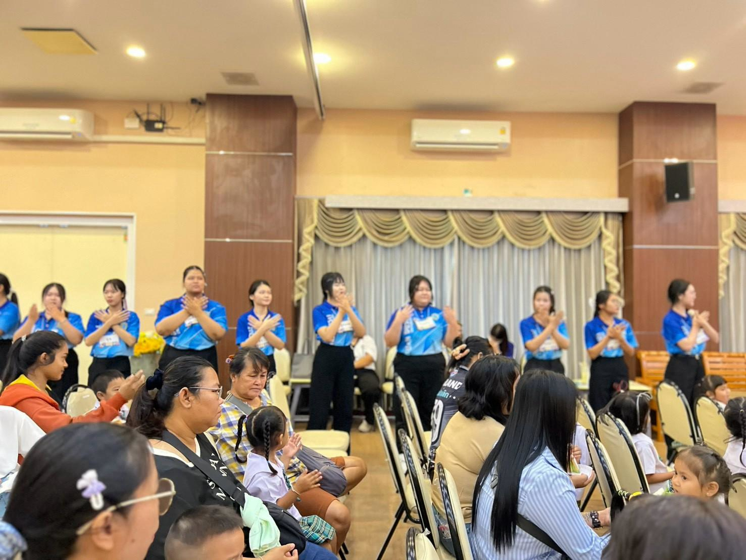 LINE_ALBUM_stem-with-heart_260901_169
