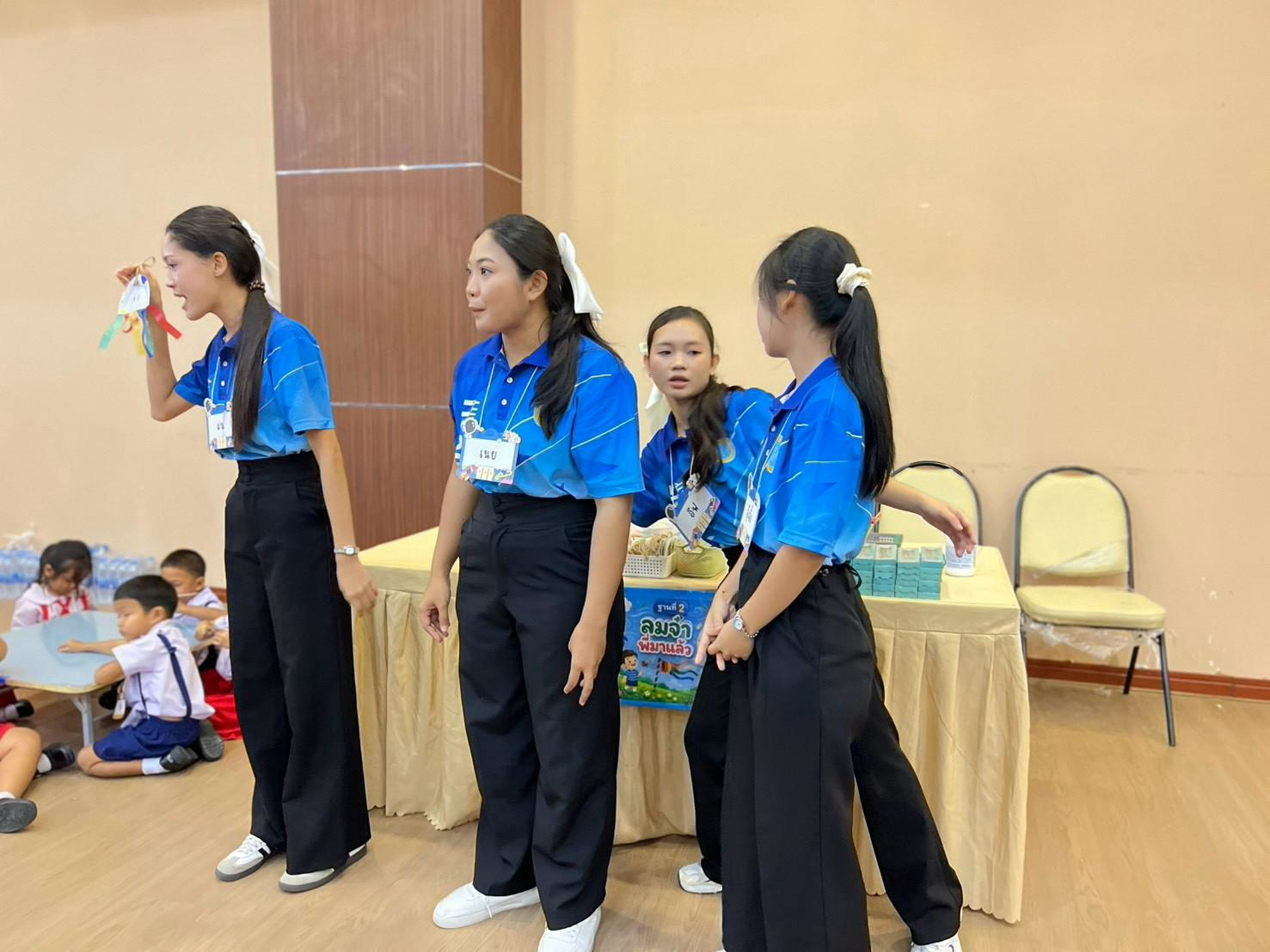 LINE_ALBUM_stem-with-heart_260901_185