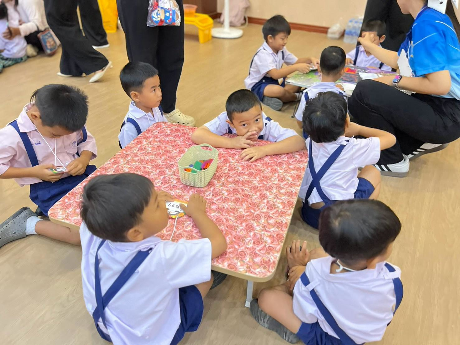 LINE_ALBUM_stem-with-heart_260901_191