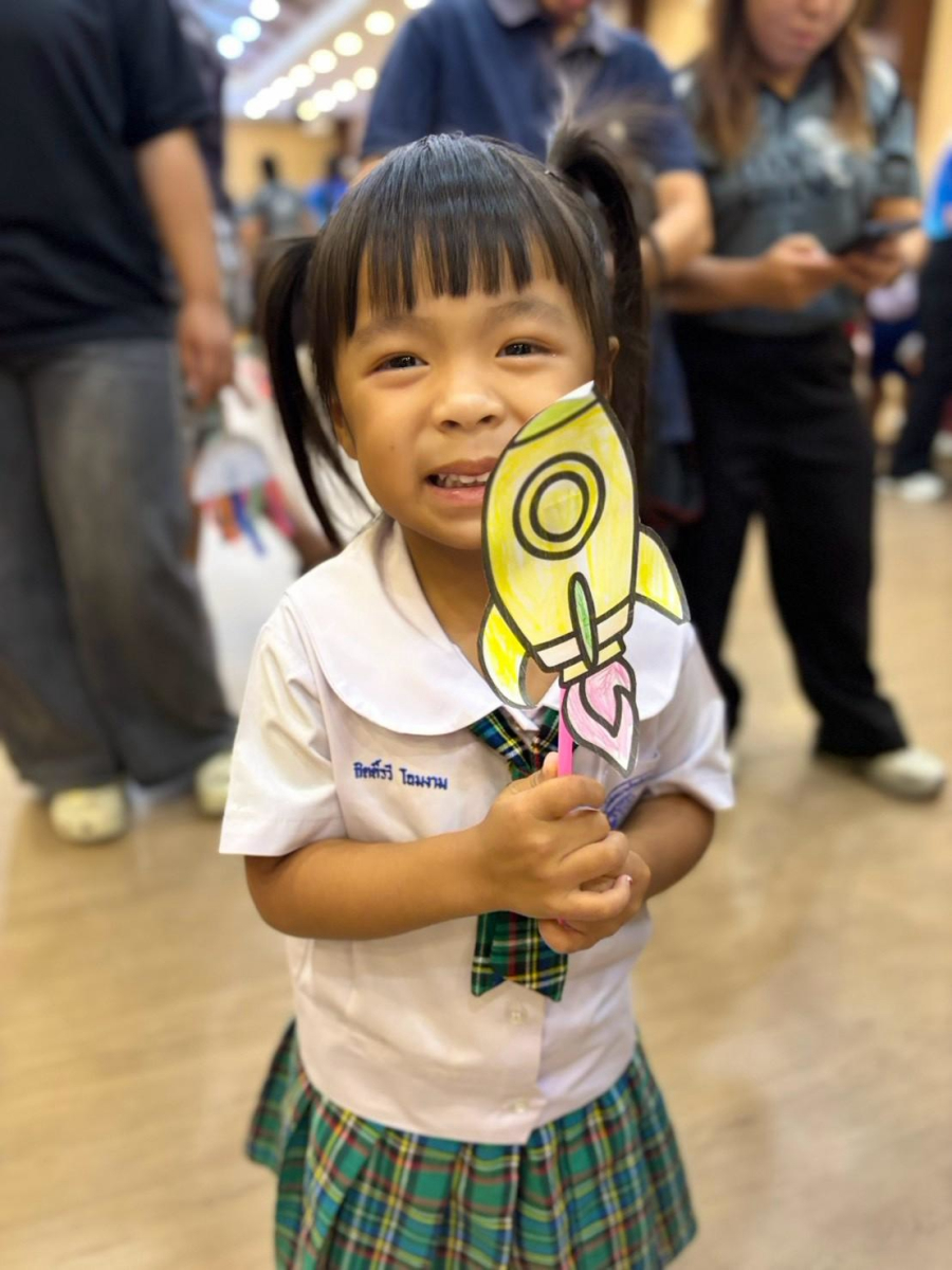 LINE_ALBUM_stem-with-heart_260901_217