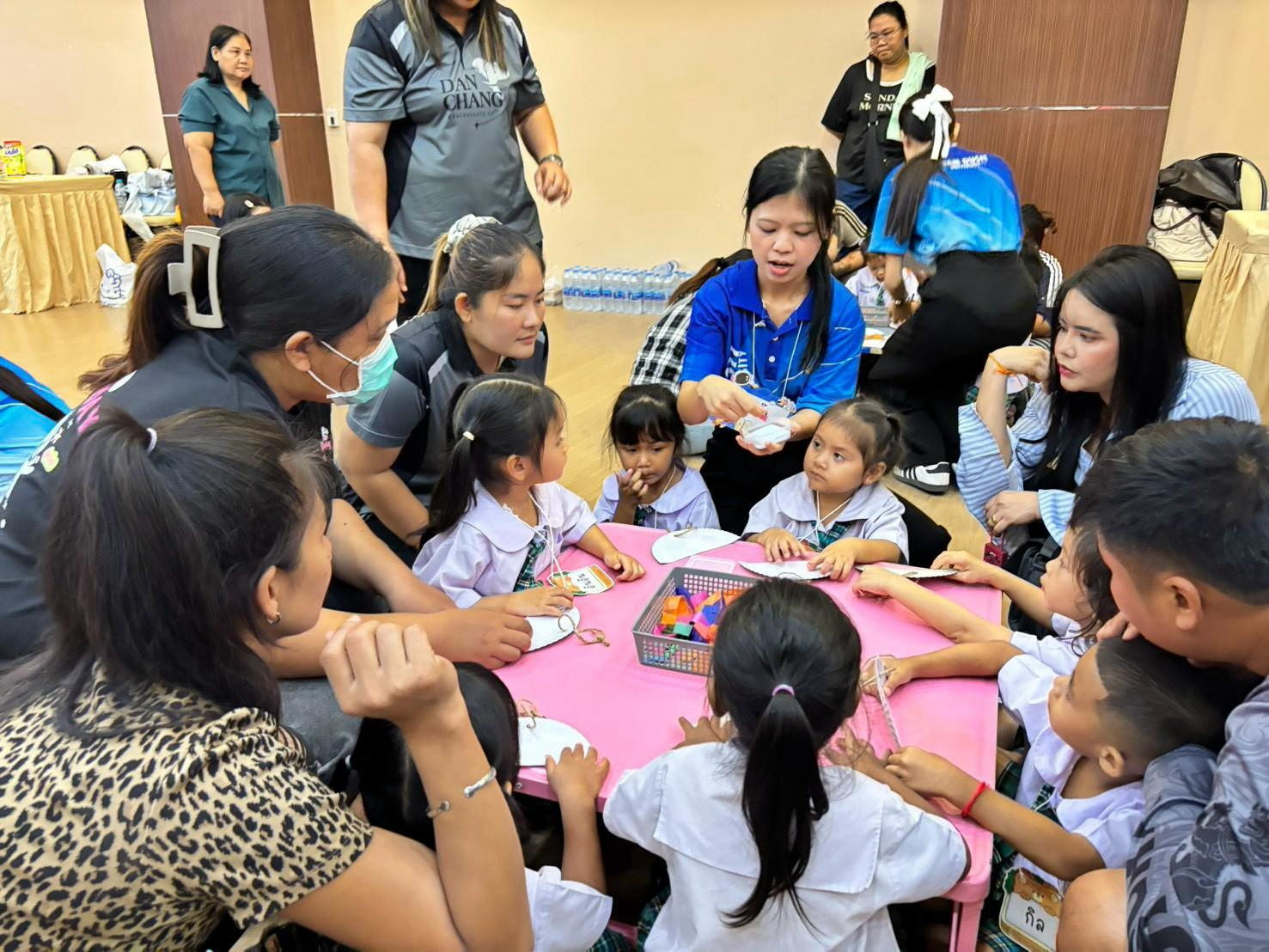 LINE_ALBUM_stem-with-heart_260901_248