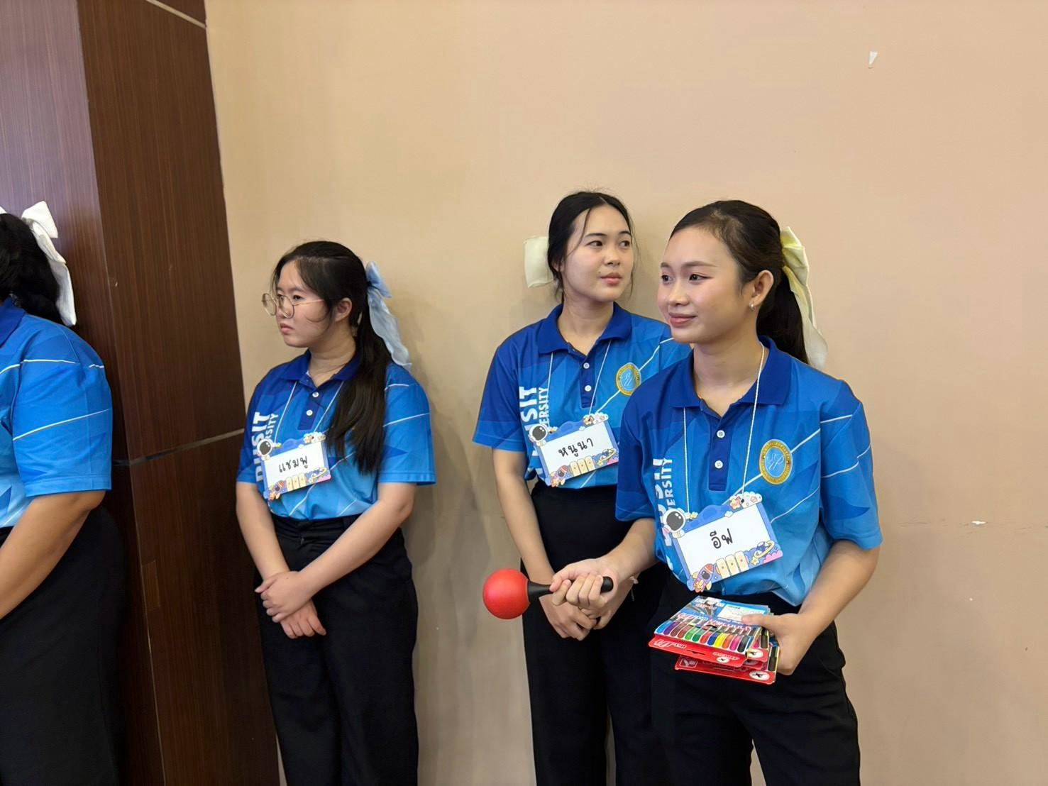 LINE_ALBUM_stem-with-heart_260901_283