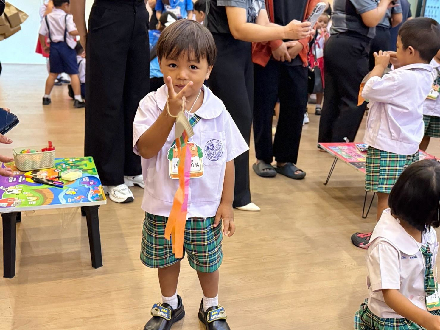 LINE_ALBUM_stem-with-heart_260901_40