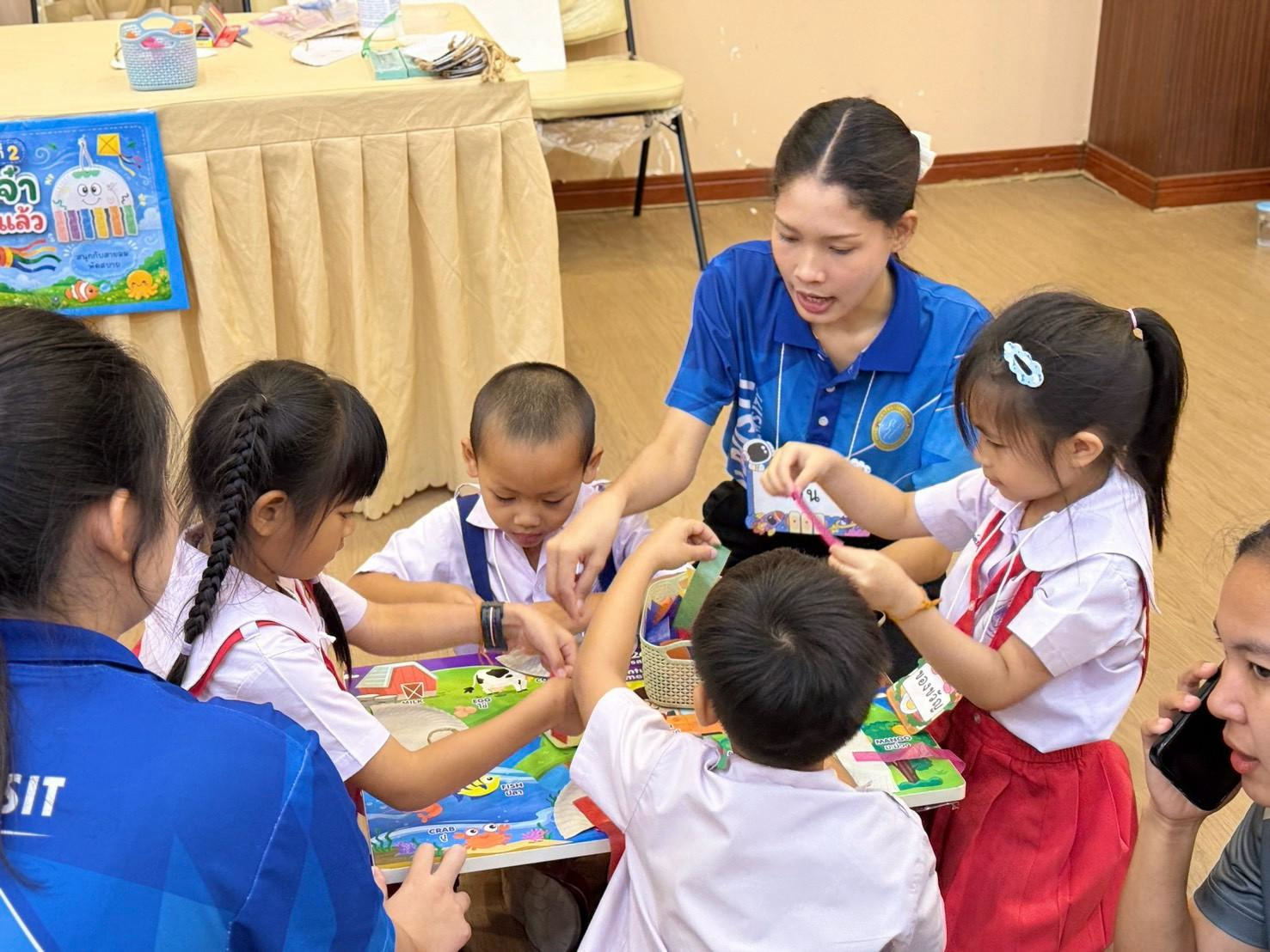 LINE_ALBUM_stem-with-heart_260901_65