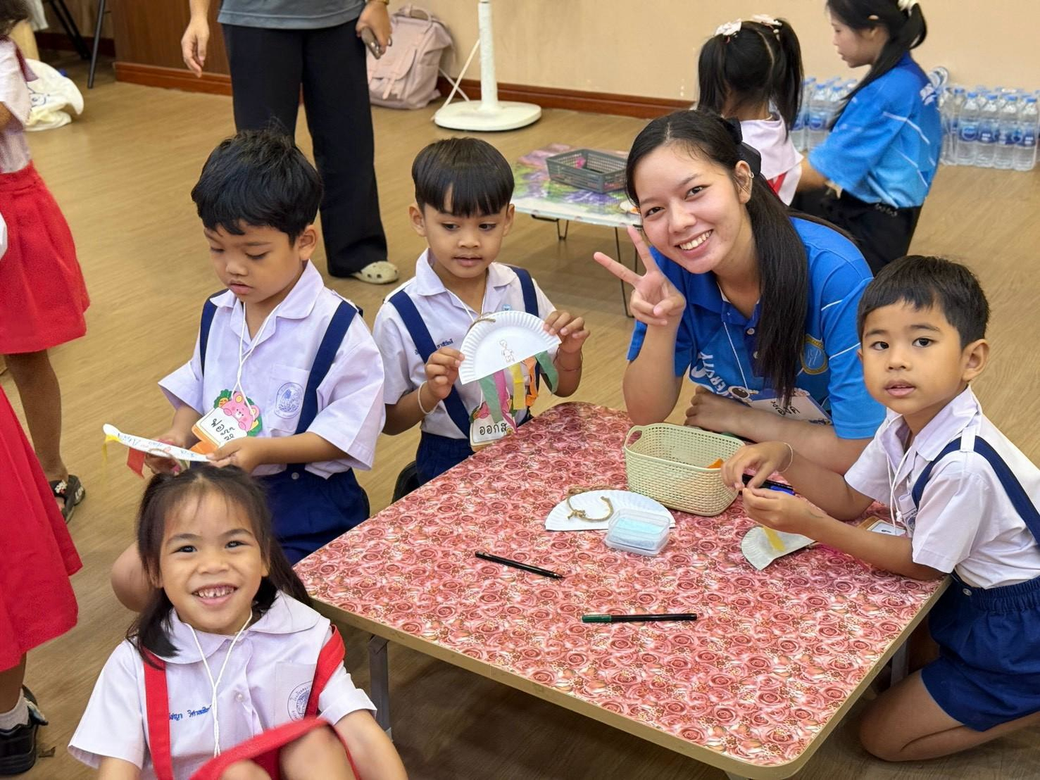 LINE_ALBUM_stem-with-heart_260901_68