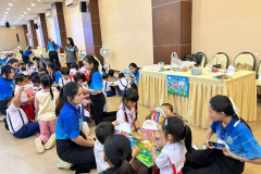 LINE_ALBUM_stem-with-heart_260901_223