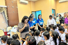 LINE_ALBUM_stem-with-heart_260901_240