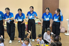 LINE_ALBUM_stem-with-heart_260901_273