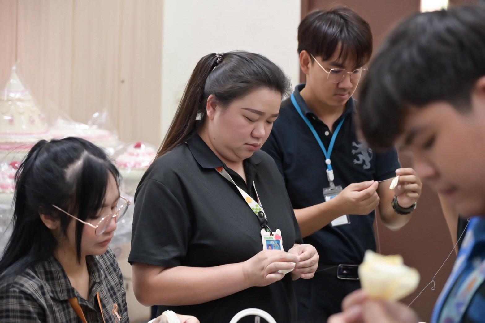 LINE_ALBUM_ประดิษฐ์ดอกไม้จันทน์_261028_65