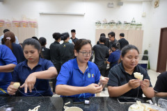 LINE_ALBUM_ประดิษฐ์ดอกไม้จันทน์_261028_4