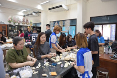 LINE_ALBUM_ประดิษฐ์ดอกไม้จันทน์_261028_48
