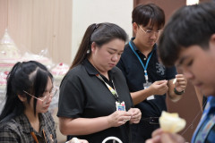 LINE_ALBUM_ประดิษฐ์ดอกไม้จันทน์_261028_65