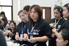 LINE_ALBUM_ประดิษฐ์ดอกไม้จันทน์_261028_78