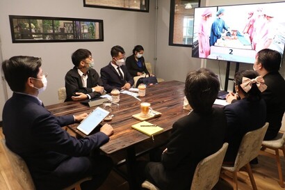 LINE_ALBUM_ดูงานนศปริญญาโทจุฬา_221007_7