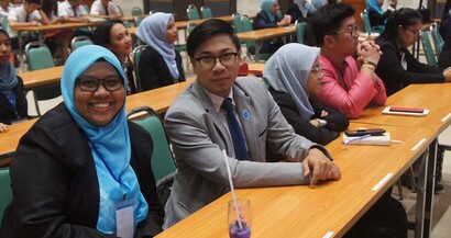 Uum_200207_0008