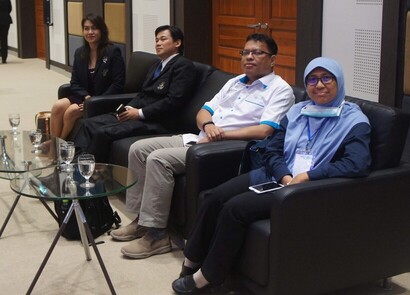 Uum_200207_0010