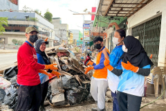 LINE_ALBUM_2025.12.8_251208_9