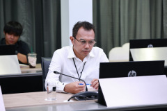 1X1A2477_resize