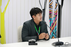 1X1A2521_resize
