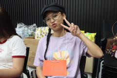 LINE_ALBUM_7269_260209_50