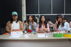 LINE_ALBUM_7269_260209_51