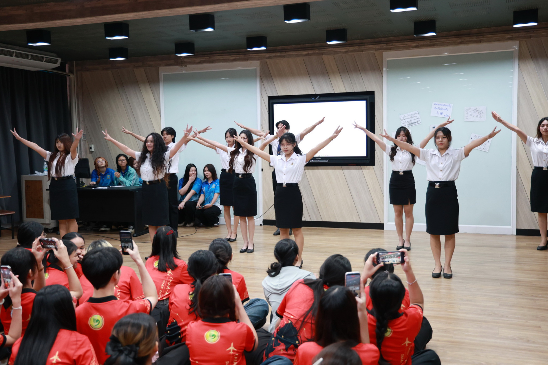 1X1A2870_resize