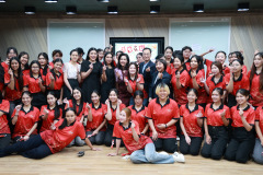 1X1A2943_resize