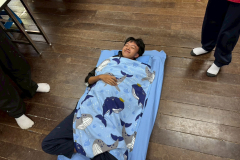 LINE_ALBUM_71268_251208_14