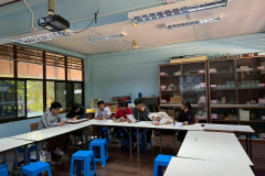 LINE_ALBUM_71268_251208_2