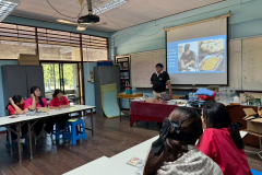 LINE_ALBUM_71268_251208_20