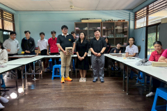 LINE_ALBUM_71268_251208_28