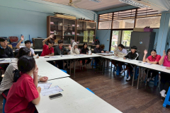 LINE_ALBUM_71268_251208_3