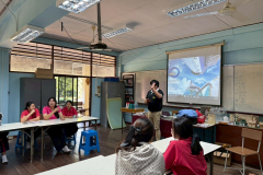 LINE_ALBUM_71268_251208_6