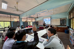 LINE_ALBUM_71268_251208_8