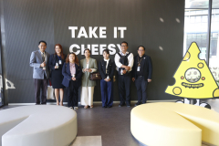 LINE_ALBUM_Pitambara-English-School-และราชภัฏสุรินทร์-เยี่ยมช_260209_22