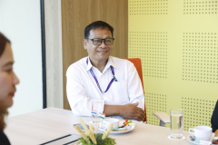 LINE_ALBUM_Pitambara-English-School-และราชภัฏสุรินทร์-เยี่ยมช_260209_24