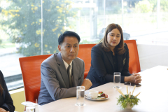 LINE_ALBUM_Pitambara-English-School-และราชภัฏสุรินทร์-เยี่ยมช_260209_27