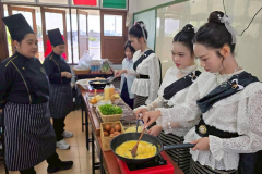 LINE_ALBUM_เชียงใหม่คริสเตียน68_251208_163