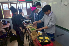 LINE_ALBUM_เชียงใหม่คริสเตียน68_251208_221