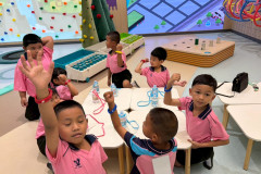 LINE_ALBUM_532569-โรงเรียนวังดอกไม้_260305_2