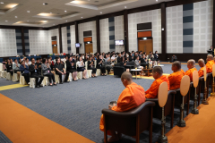 LINE_ALBUM_ทำบุญปีใหม่พร้อมศูนย์ใหญ่-1_260109_73