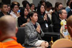 LINE_ALBUM_ทำบุญปีใหม่พร้อมศูนย์ใหญ่-1_260109_81