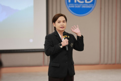 1X1A3200_resize