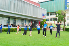 P1359888
