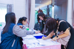 P1404594